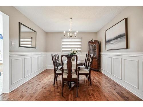 4476 Jenkins Crescent, Mississauga, ON - Indoor Photo Showing Dining Room