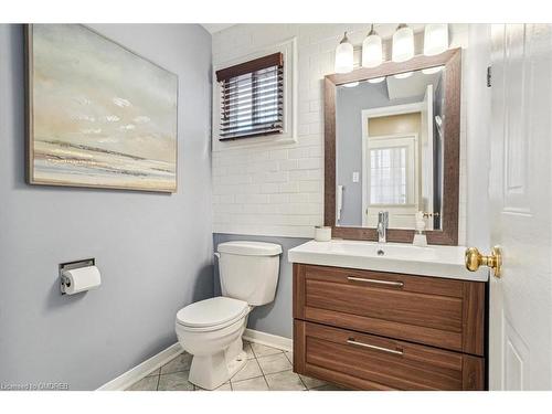 4476 Jenkins Crescent, Mississauga, ON - Indoor Photo Showing Bathroom