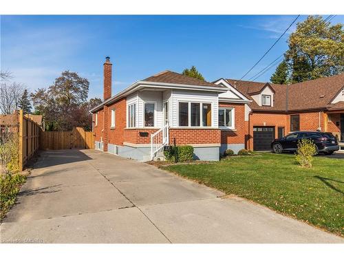 46 Upper Walker Avenue, Stoney Creek, ON - Outdoor With Facade