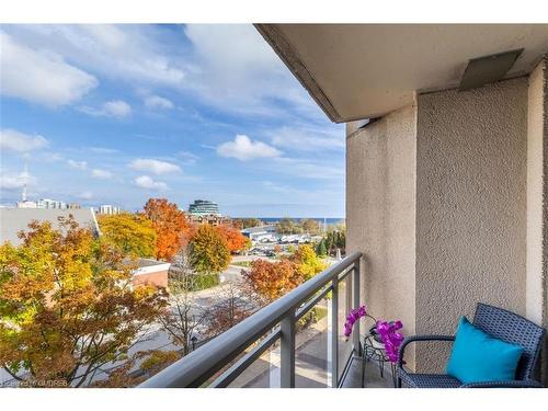 517-2511 Lakeshore Road W, Oakville, ON - Outdoor With Balcony With View