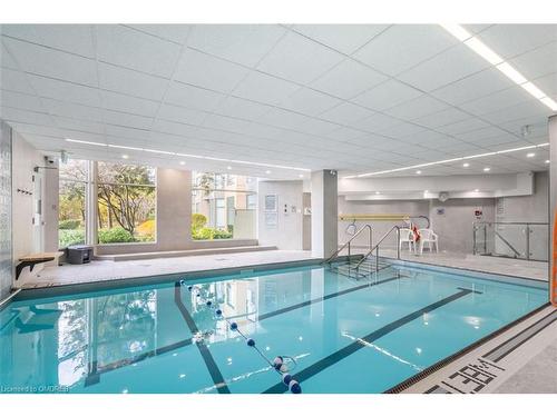 517-2511 Lakeshore Road W, Oakville, ON - Indoor Photo Showing Other Room With In Ground Pool