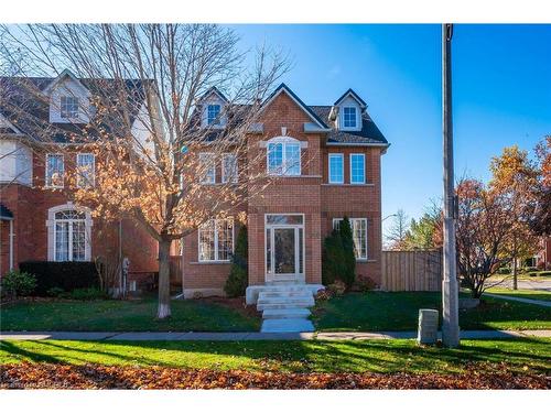 2540 Sunnyhurst Close, Oakville, ON - Outdoor With Facade