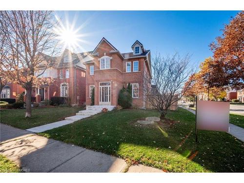 2540 Sunnyhurst Close, Oakville, ON - Outdoor With Facade