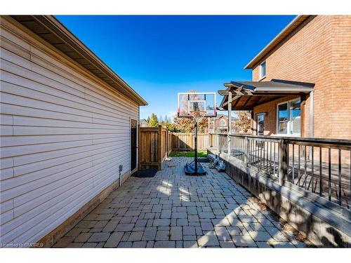 2540 Sunnyhurst Close, Oakville, ON - Outdoor With Deck Patio Veranda With Exterior