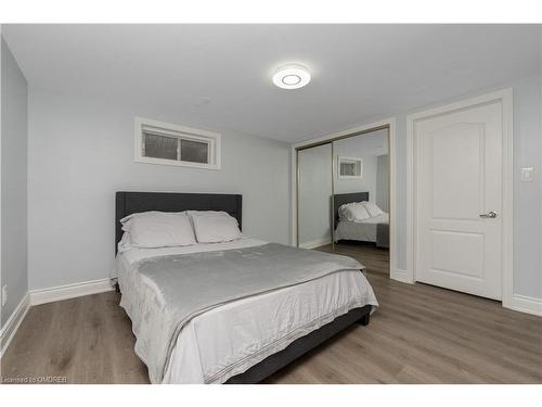 67 Eleanor Crescent, Georgetown, ON - Indoor Photo Showing Bedroom