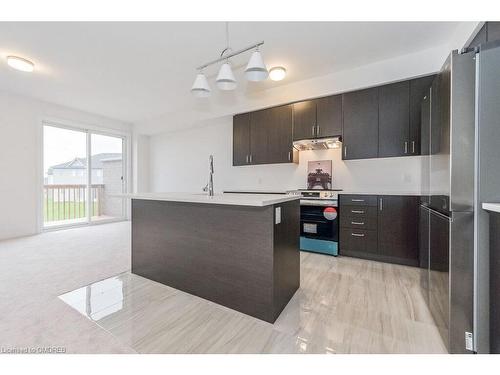 251 Farley Road South Road S, Fergus, ON - Indoor Photo Showing Kitchen With Upgraded Kitchen