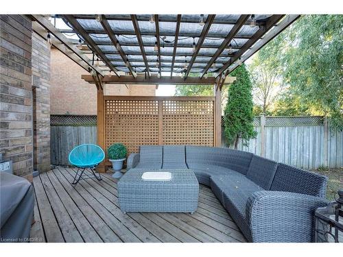 453 Pondview Place, Oakville, ON - Outdoor With Deck Patio Veranda With Exterior