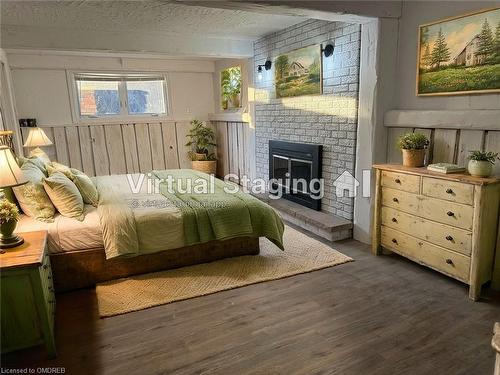 1190 Haist Street, Fonthill, ON - Indoor Photo Showing Bedroom