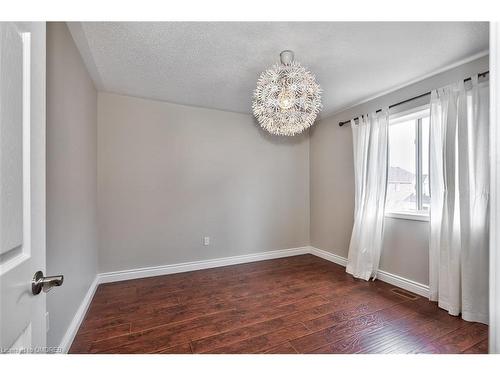 2349 Falkland Crescent, Oakville, ON - Indoor Photo Showing Other Room