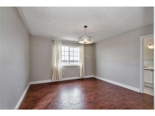 2349 Falkland Crescent, Oakville, ON - Indoor Photo Showing Other Room