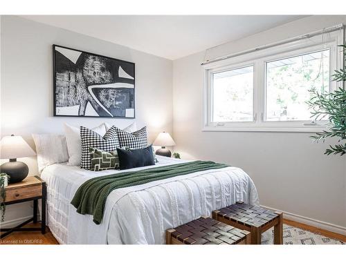 61 Mcdonald Street, Stratford, ON - Indoor Photo Showing Bedroom