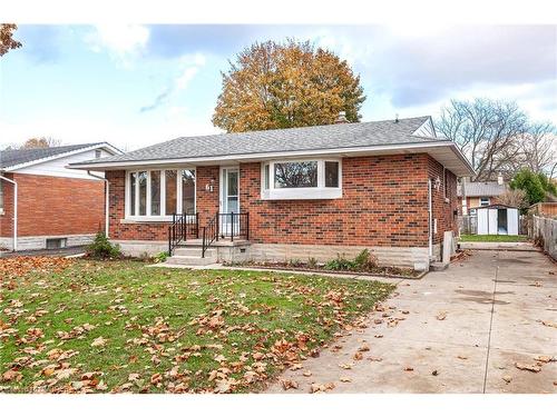 61 Mcdonald Street, Stratford, ON - Outdoor