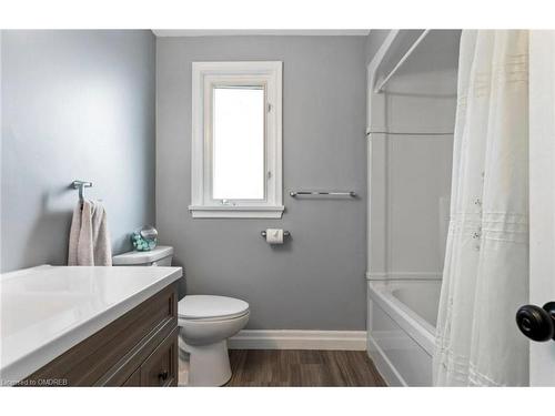 5 Woodelm Drive, St. Catharines, ON - Indoor Photo Showing Bathroom