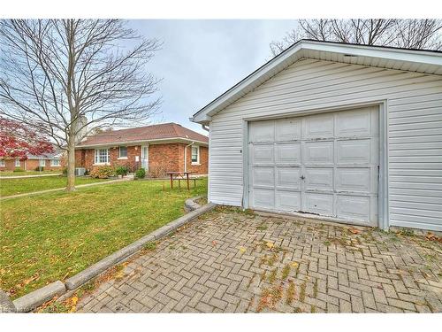 2 Woodgate Avenue, St. Catharines, ON - Outdoor