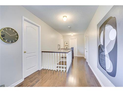 91 Bridgeport Crescent, Ancaster, ON - Indoor Photo Showing Other Room