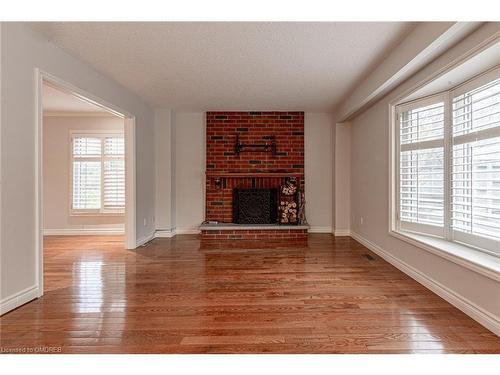 398 Barclay Crescent, Oakville, ON - Indoor With Fireplace