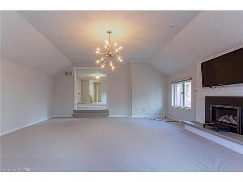 398 Barclay Crescent, Oakville, ON - Indoor Photo Showing Living Room With Fireplace