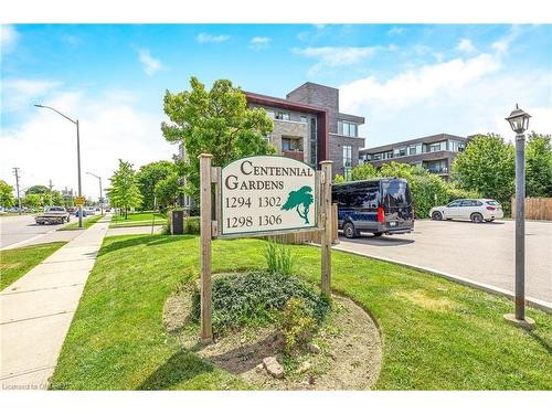 2-1294 Guelph Line, Burlington, ON - Outdoor With View