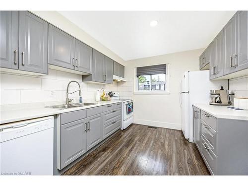 2-1294 Guelph Line, Burlington, ON - Indoor Photo Showing Kitchen With Double Sink