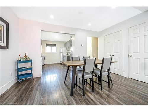 2-1294 Guelph Line, Burlington, ON - Indoor Photo Showing Dining Room