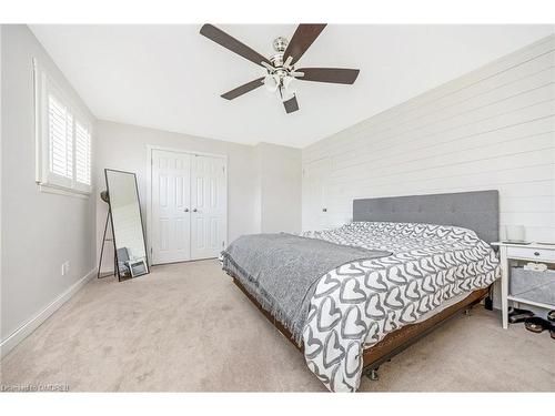 2-1294 Guelph Line, Burlington, ON - Indoor Photo Showing Bedroom