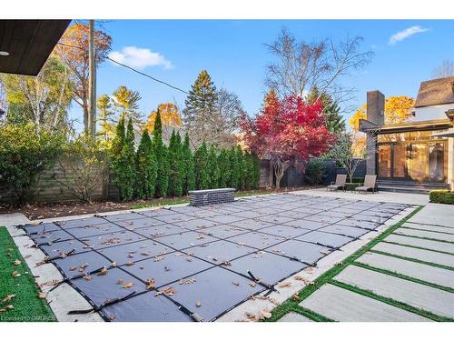 1414 Amber Crescent, Oakville, ON - Outdoor