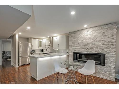 2185 Whitworth Drive, Oakville, ON - Indoor