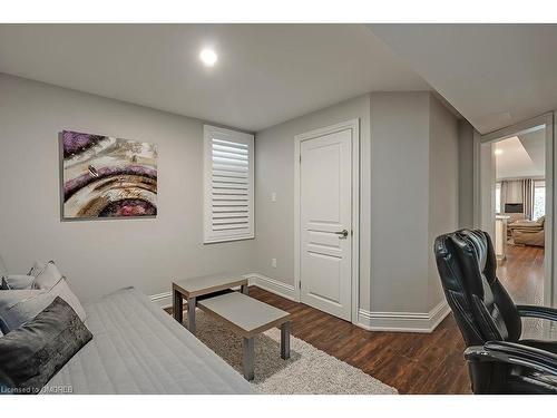 2185 Whitworth Drive, Oakville, ON - Indoor