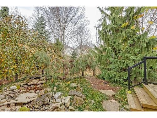 2185 Whitworth Drive, Oakville, ON - Outdoor