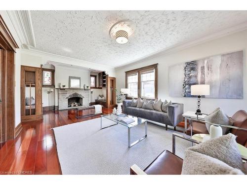 1567 Steveles Crescent, Mississauga, ON - Indoor Photo Showing Living Room With Fireplace