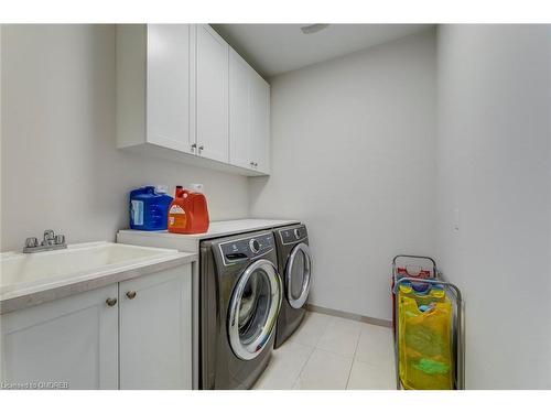 377 Tudor Avenue, Oakville, ON - Indoor Photo Showing Laundry Room