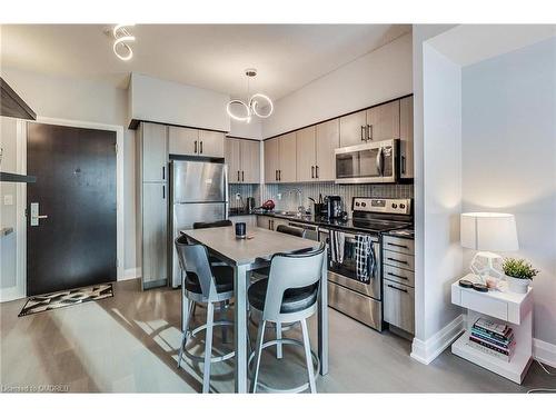 1313-55 Speers Road, Oakville, ON - Indoor Photo Showing Kitchen With Stainless Steel Kitchen