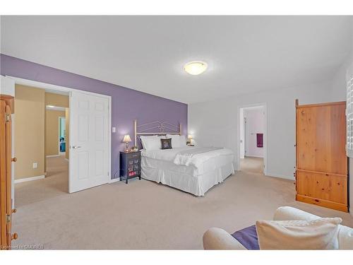 2343 Calloway Drive, Oakville, ON - Indoor Photo Showing Bedroom