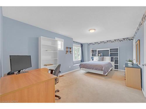 2343 Calloway Drive, Oakville, ON - Indoor Photo Showing Bedroom