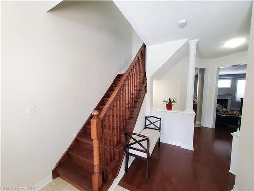 24-2019 Trawden Way, Oakville, ON - Indoor Photo Showing Other Room