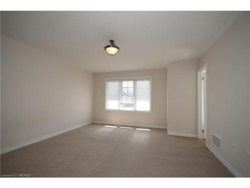 24-2019 Trawden Way, Oakville, ON - Indoor Photo Showing Other Room