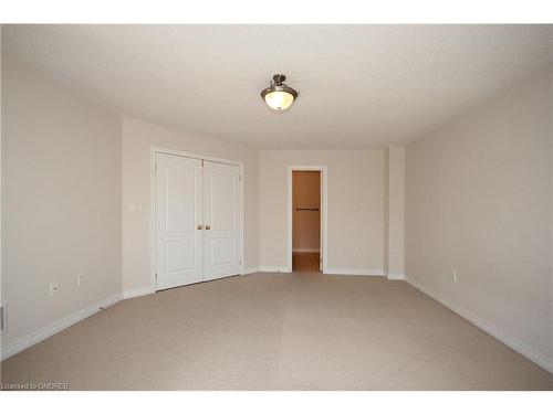 24-2019 Trawden Way, Oakville, ON - Indoor Photo Showing Other Room