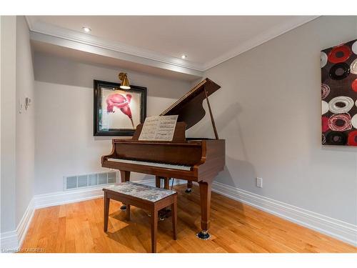 38-2272 Mowat Avenue, Oakville, ON - Indoor Photo Showing Other Room