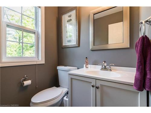 38-2272 Mowat Avenue, Oakville, ON - Indoor Photo Showing Bathroom