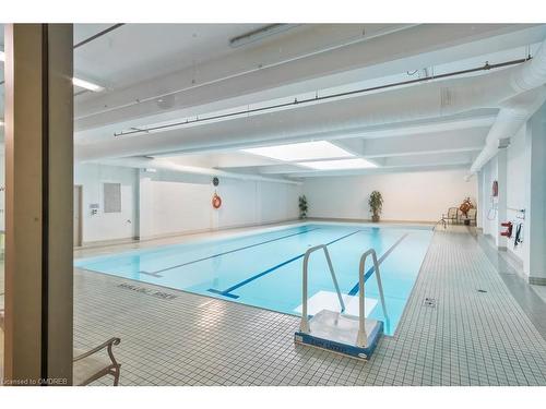 805-5080 Pinedale Avenue, Burlington, ON - Indoor Photo Showing Other Room With In Ground Pool