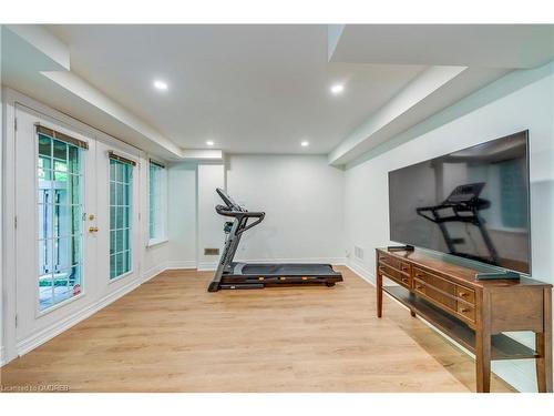 10-2303 Hill Ridge Court, Oakville, ON - Indoor Photo Showing Gym Room