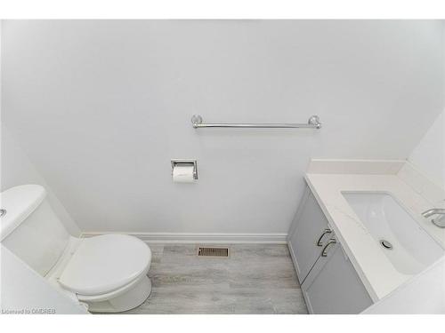 43-3600 Colonial Drive, Mississauga, ON - Indoor Photo Showing Bathroom