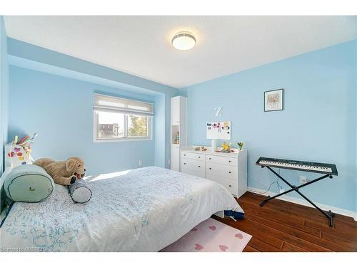 43-3600 Colonial Drive, Mississauga, ON - Indoor Photo Showing Bedroom