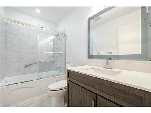 43-3600 Colonial Drive, Mississauga, ON - Indoor Photo Showing Bathroom