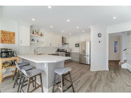 43-3600 Colonial Drive, Mississauga, ON - Indoor Photo Showing Kitchen With Stainless Steel Kitchen With Upgraded Kitchen