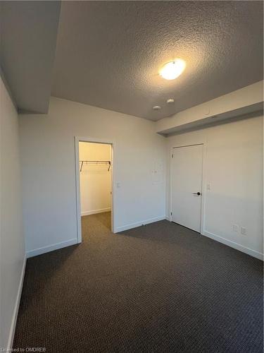 403-600 North Service Road, Stoney Creek, ON - Indoor Photo Showing Other Room