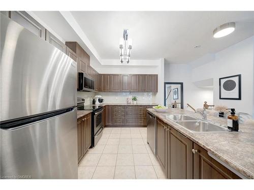 45 Nisbet Boulevard, Waterdown, ON - Indoor Photo Showing Kitchen With Stainless Steel Kitchen With Double Sink