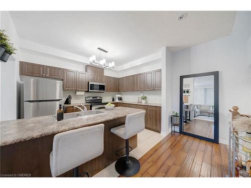 45 Nisbet Boulevard, Waterdown, ON - Indoor Photo Showing Kitchen With Stainless Steel Kitchen