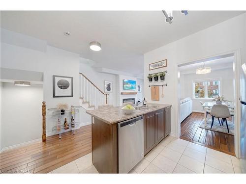 45 Nisbet Boulevard, Waterdown, ON - Indoor Photo Showing Kitchen