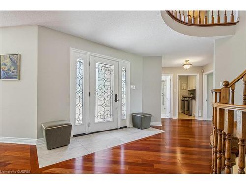 10011 Hume Court, Milton, ON - Indoor Photo Showing Other Room